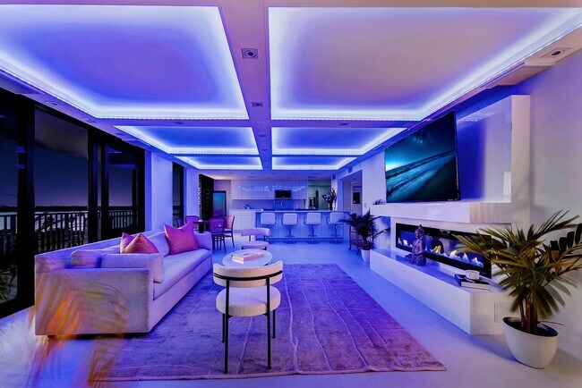 Building Photo - 3360 S Ocean Blvd