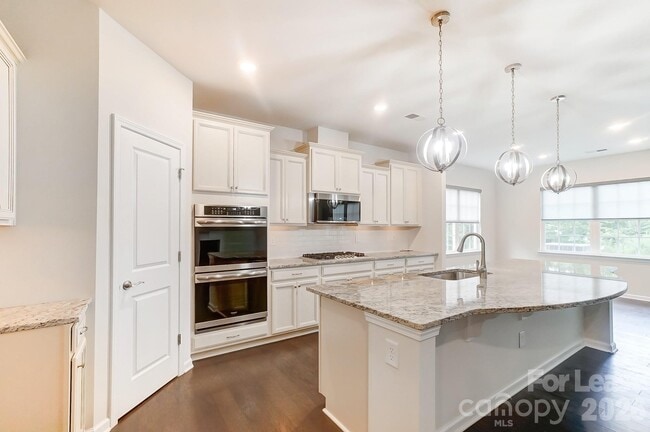 Building Photo - 2337 Abundance Ln