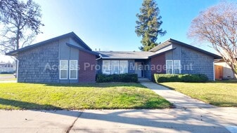 Building Photo - 3601 Piccadilly Ct