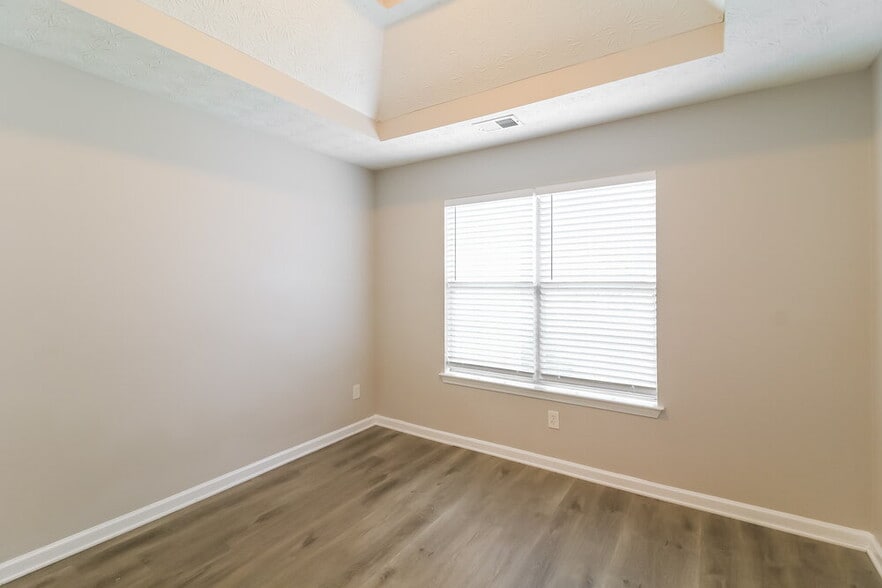 Building Photo - 2597 Oslo Ct