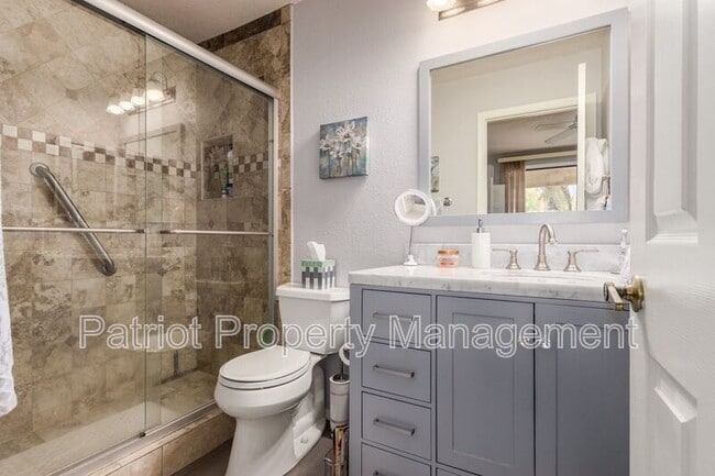 Building Photo - 9708-9708 E Vía Linda