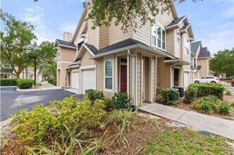 Building Photo - 2045 Erving Cir