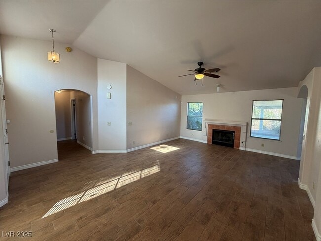 Building Photo - 4342 Valley Sage Dr