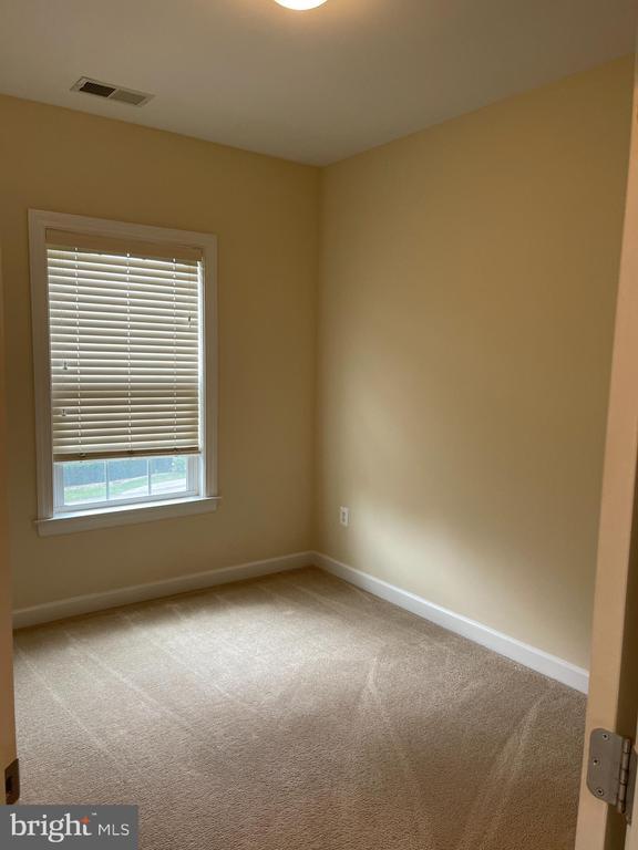 Building Photo - 10506 Old Ellicott Cir
