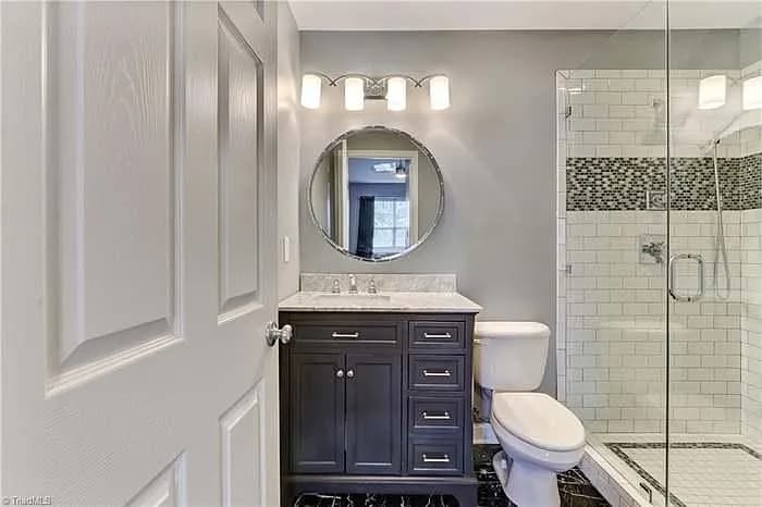 Building Photo - 3804 Wayfarer Dr