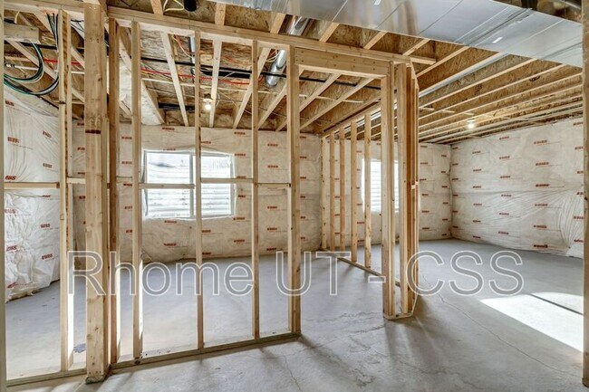 Building Photo - 3696 W 1530 N