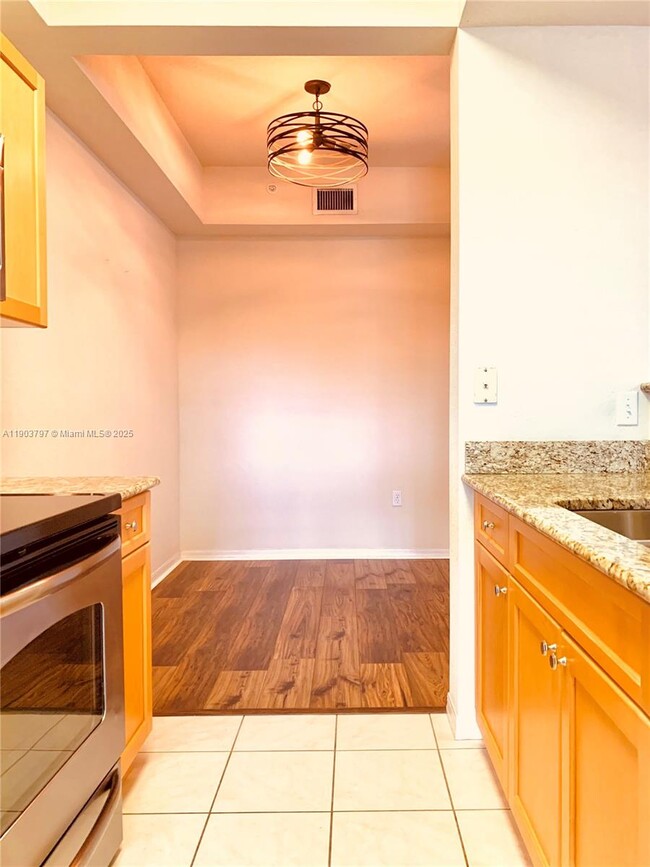 Building Photo - 11011 Legacy Ln