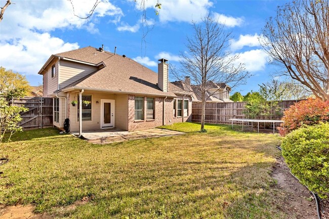 Building Photo - 7305 Oak Leaf Dr