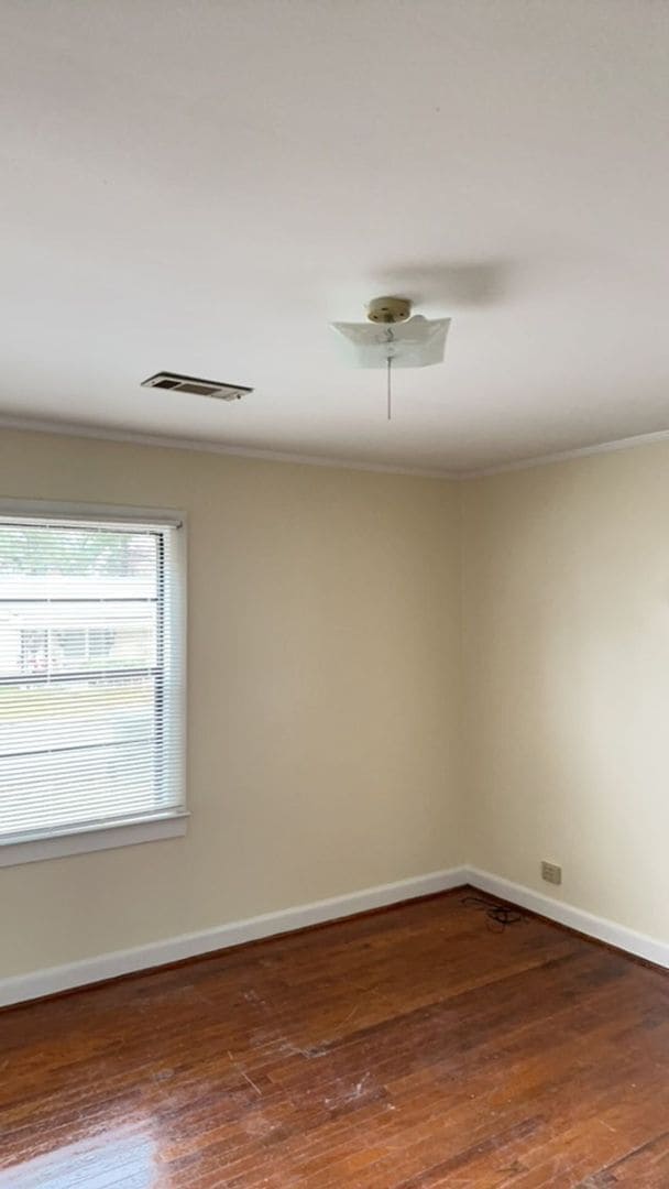 Building Photo - 204 Thames St