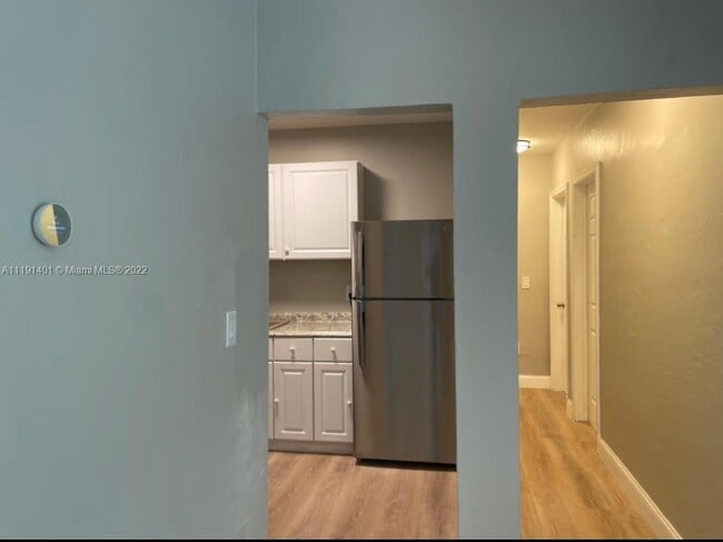 Building Photo - 14941 Tyler St