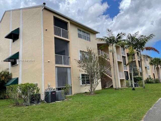 Building Photo - 15275 SW 107th Ln