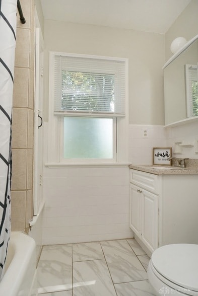 Building Photo - 1090 Birney Ln