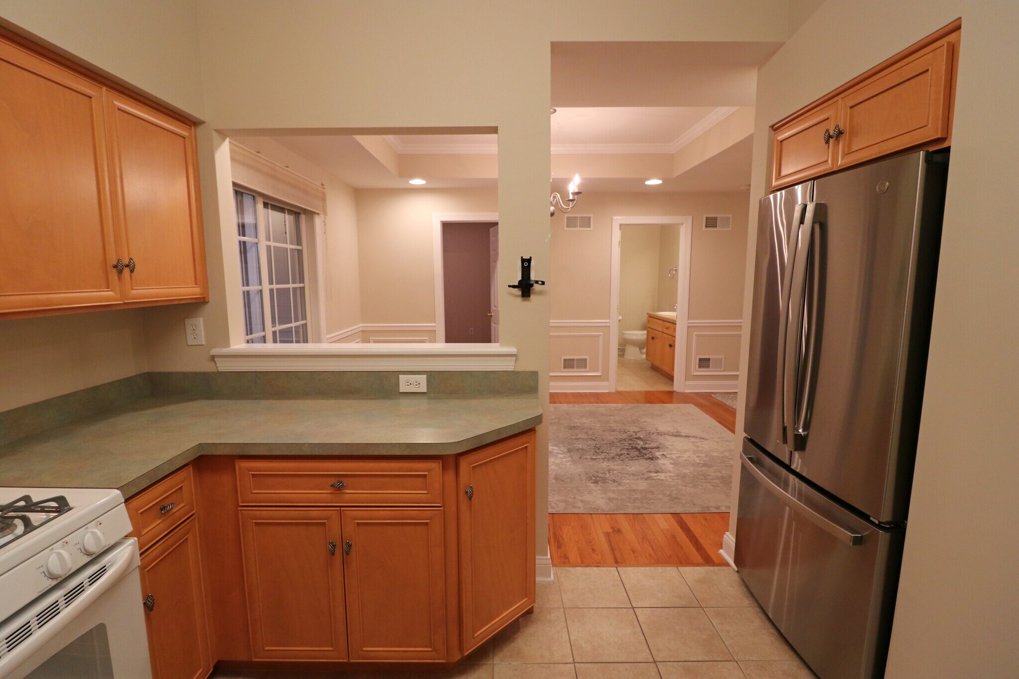 Building Photo - 1810 Merlot Dr