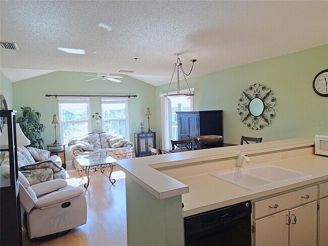 Building Photo - 5727 Biscayne Ct