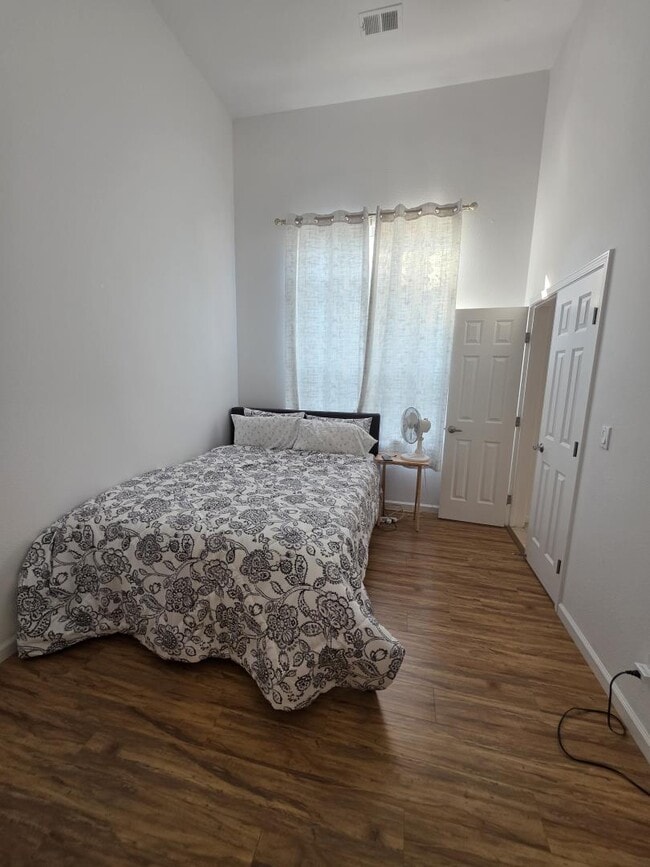 Building Photo - 2681 Corde Terra Cir