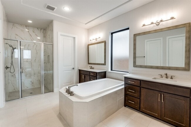 Building Photo - 3712 Connie Ln