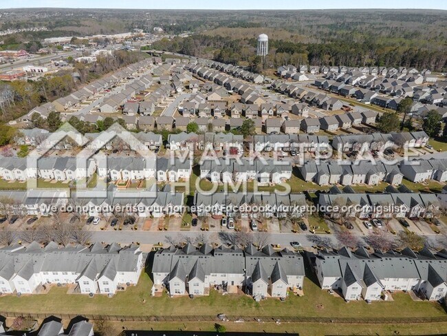 Building Photo - 11352 Michelle Way