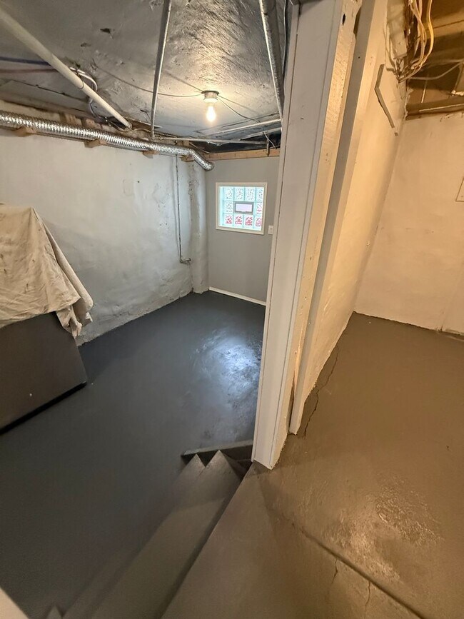 Building Photo - 3 bedroom rental in Olney Section of Philadelphia