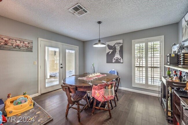 Building Photo - 5321 Tamanar Dr