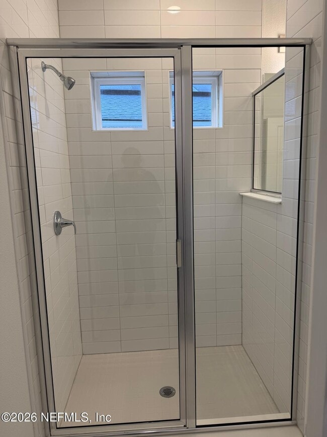 Building Photo - 624 Farmfield Dr