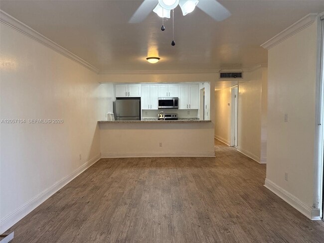 Building Photo - 1071 Windward Dr