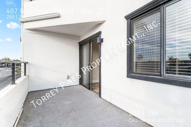 Building Photo - *2 WEEKS FREE!* 2 BR with W/D in Unit in a...