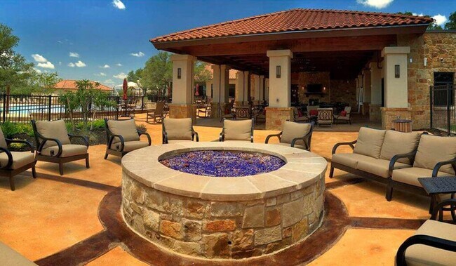 Building Photo - 1413 Castalo Ln