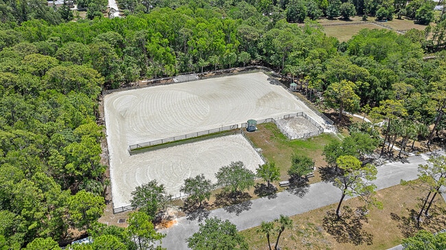 Building Photo - 15415 Alexander Run