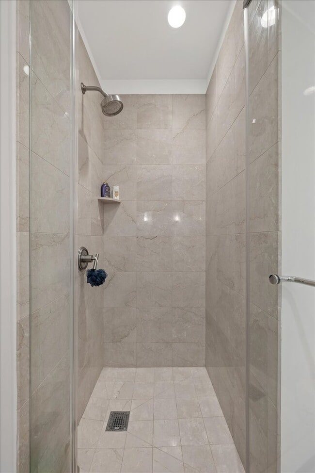 Building Photo - 401 N Wabash Ave