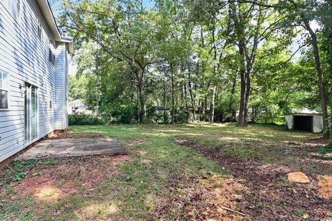 Building Photo - 7116 Markway Dr