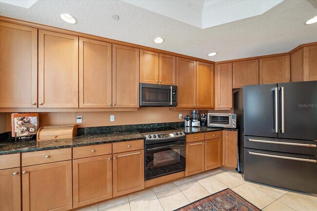 Building Photo - 6482 Water Crest Way