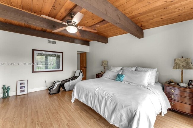 Building Photo - 7825 SW 103rd Pl