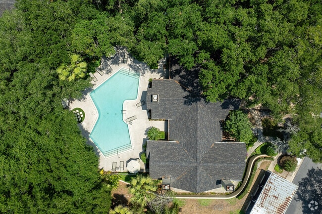 1415 Farrindon Cor Heathrow, FL 32746-4363 - Barclay Place at Heathrow