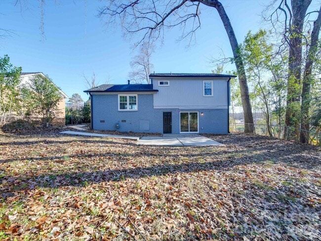 Building Photo - 8208 Doverdale Ln