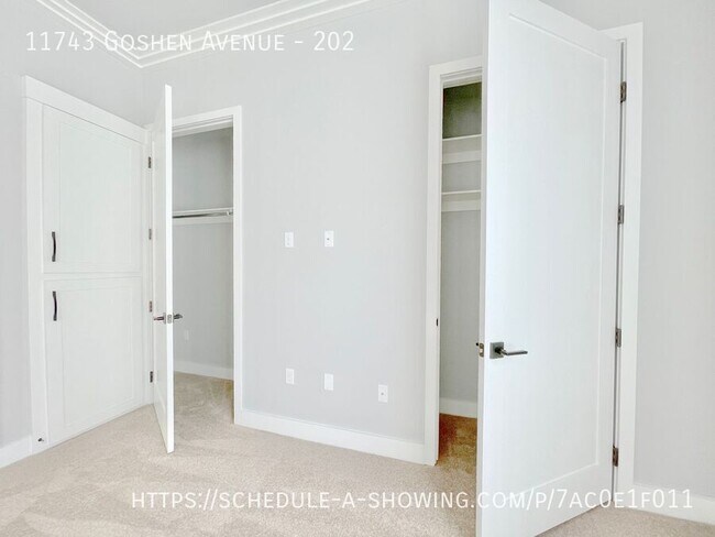 Building Photo - 11743 Goshen Ave