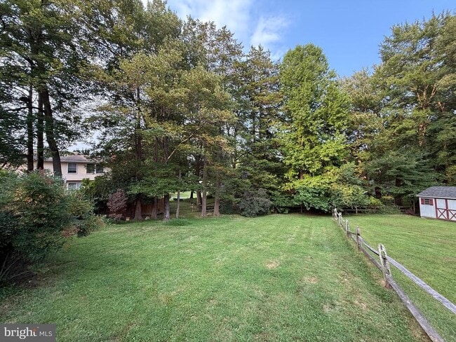Building Photo - 14917 Lear Ln