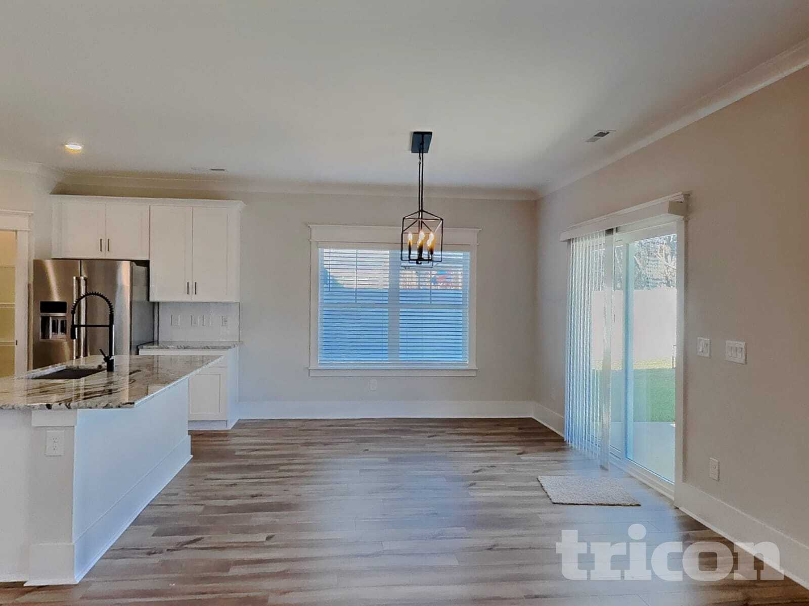 Building Photo - 544 Kingwood Ln