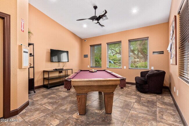 Building Photo - 9450 E Becker Ln