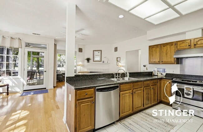 Building Photo - 144 Locust Fence Rd