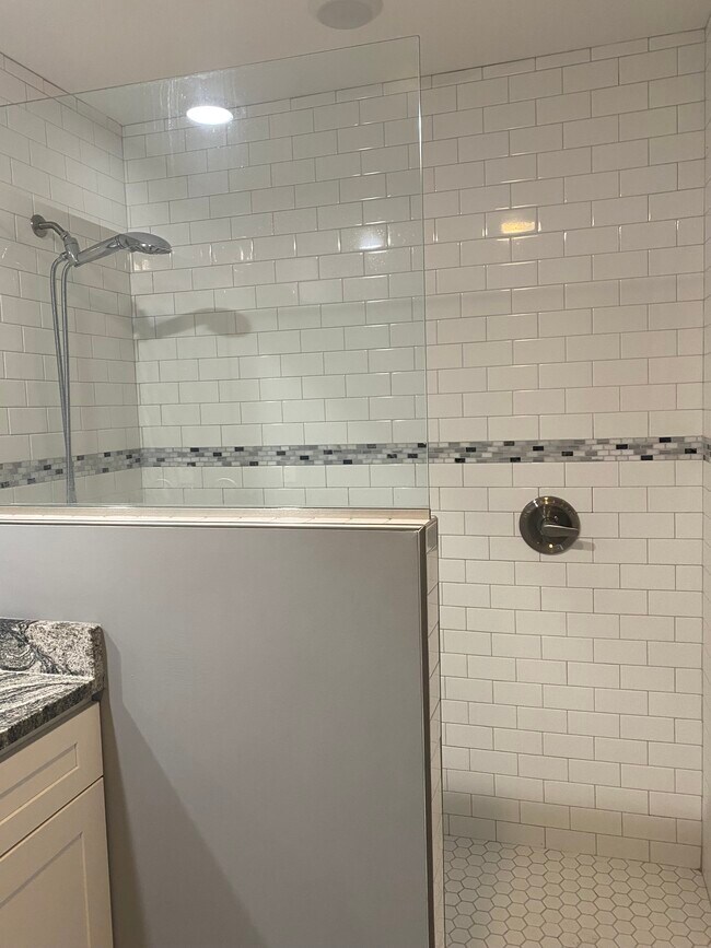 Building Photo - 1197 Finley Beech Rd