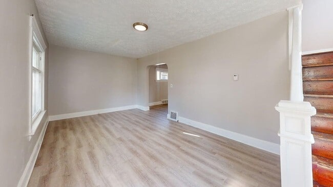 Building Photo - 7424 Indiana Ave