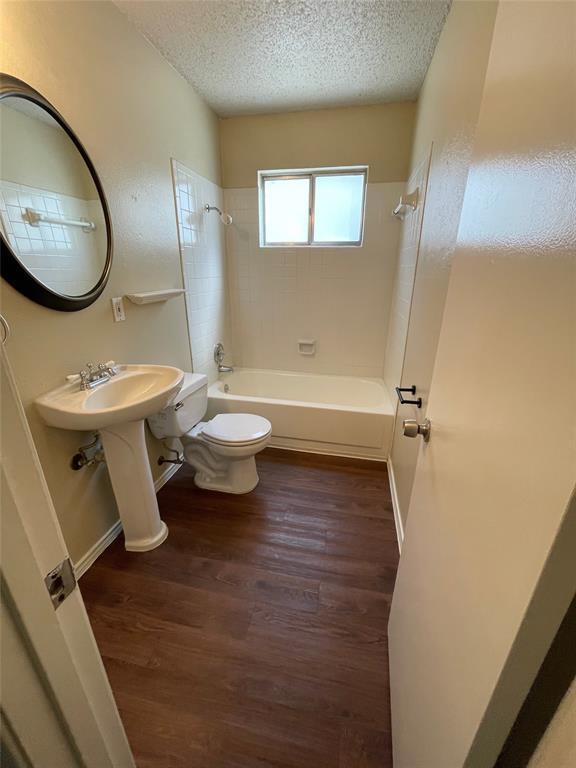Building Photo - 6209 Emerald Forest Dr