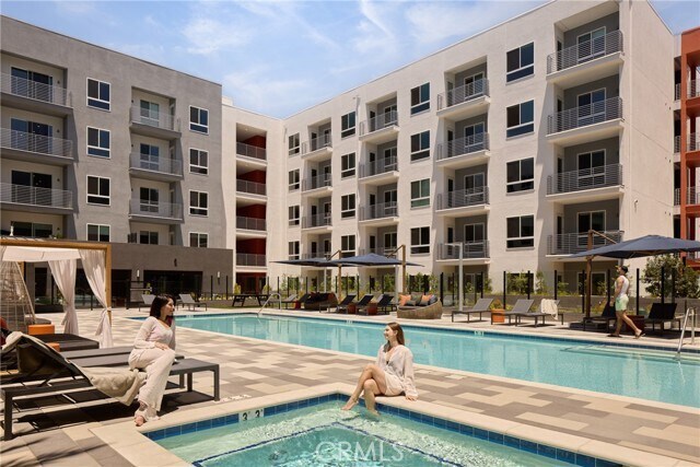 Building Photo - 21010 Erwin St