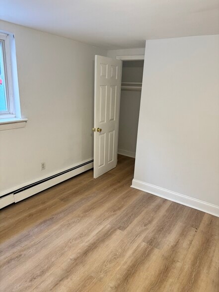 Building Photo - 61 Selkirk Rd