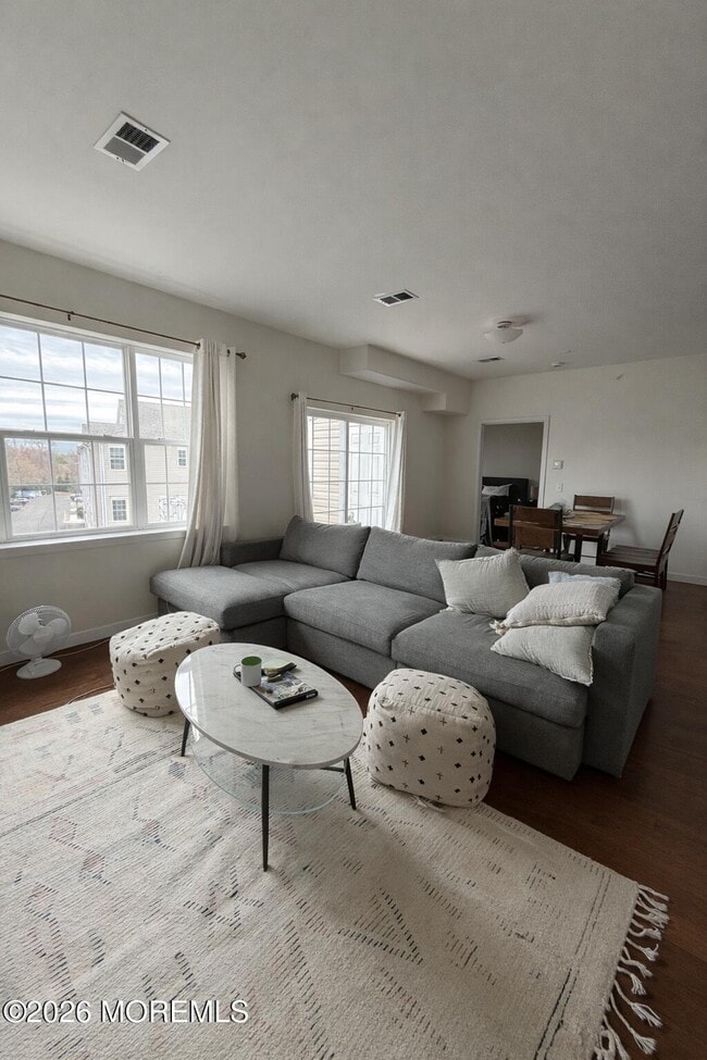 Building Photo - 445 Tower Blvd