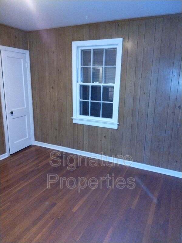 Building Photo - 1206 Tabb Ave