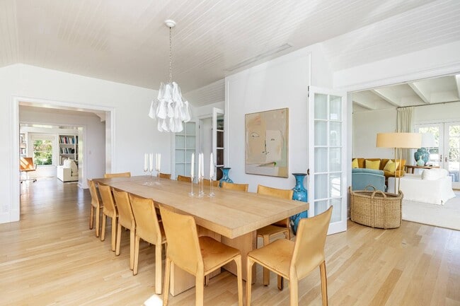 Building Photo - 480 Captains Neck Ln