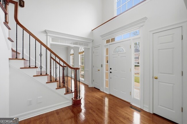 Building Photo - 3303 Greencastle Chase NE