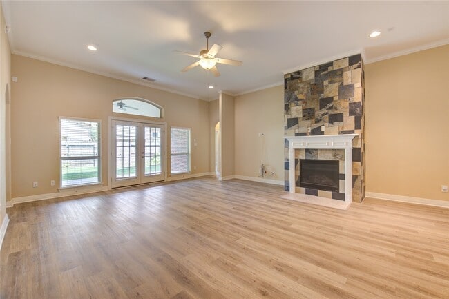 Building Photo - 5530 Mangrove Creek Ln