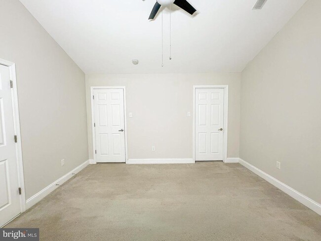 Building Photo - 12912 Marlton Center Dr